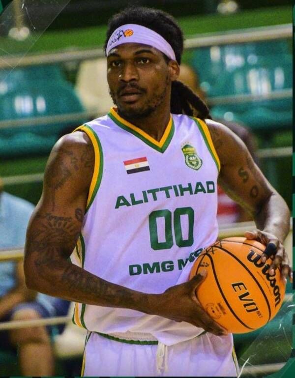 كيندال ديكيس