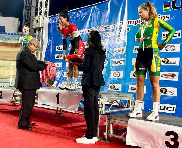 جانب من التتويج