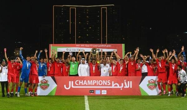 شباب الأهلي