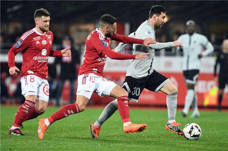 من المواجهة