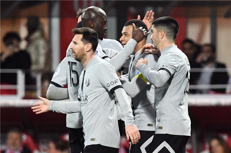 لاعبو باريس سان جيرمان