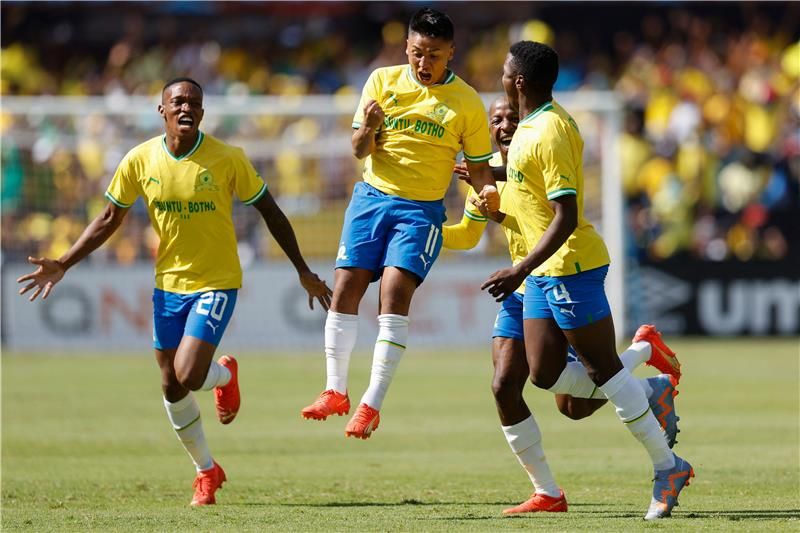 لاعبو صن داونز