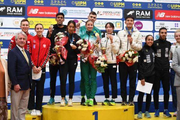 من مراسم التتويج