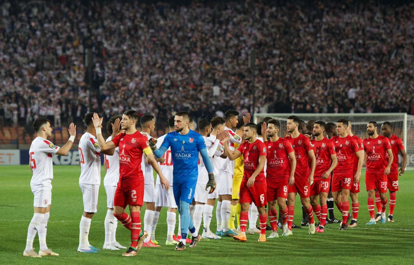 من اللقاء الأخير بين الفريقين