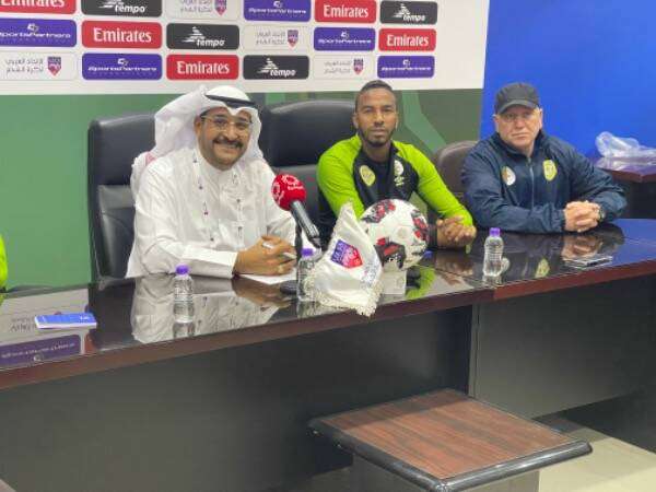 من المؤتمر الصحفي