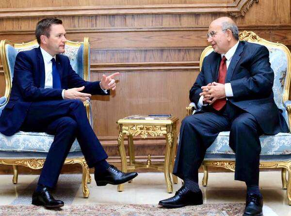 وجيه عزام مع ديفيد لابرتيان