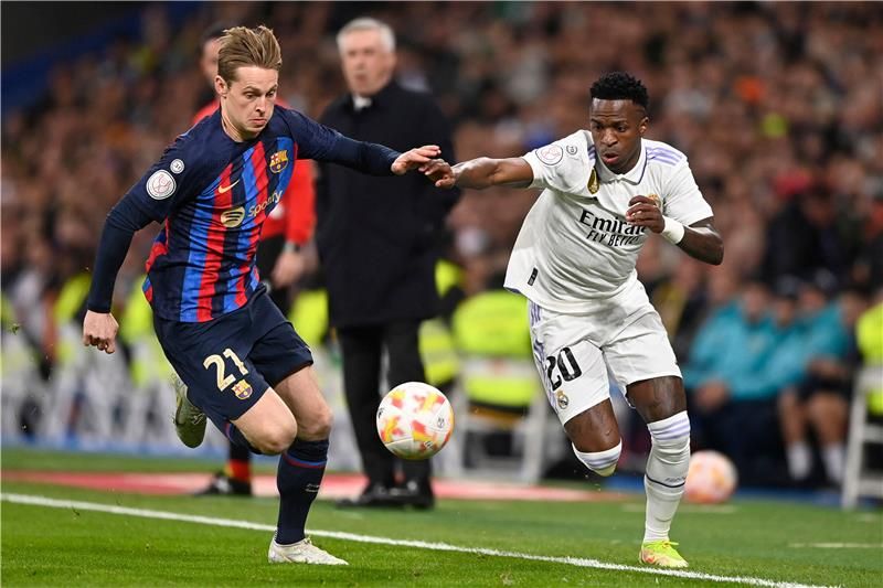 كلاسيكو سابق بين ريال مدريد وبرشلونة