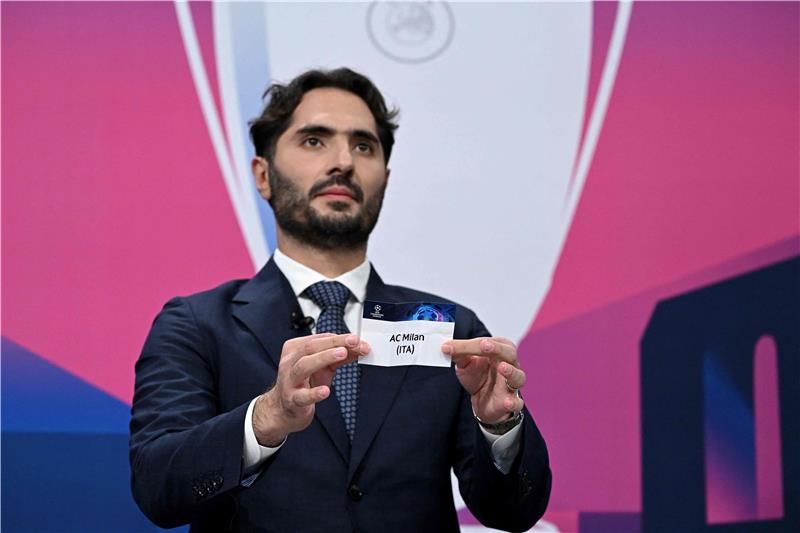 التينتوب خلال سحب القرعة