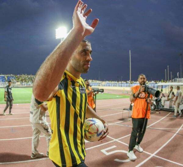 عبد الرزاق حمد الله