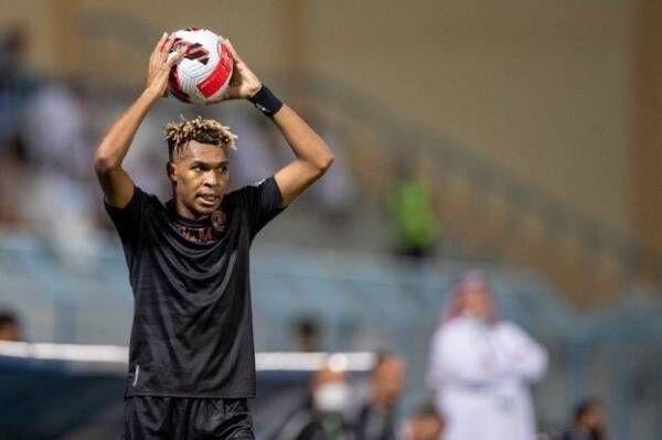 فواز الصقور