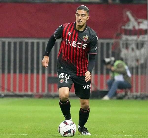 أيوب عمراوي