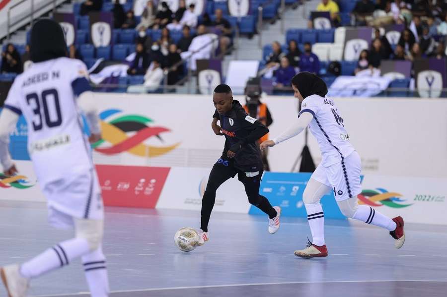 من منافسات كرة الصالات النسائية بالألعاب السعودية 2022