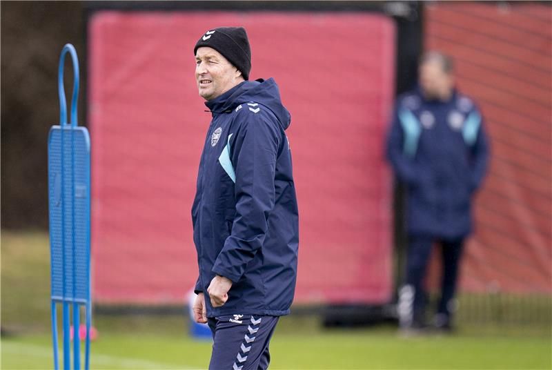 كاسبر هيولماند