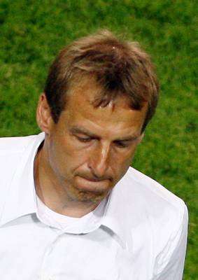 يورجن كليسنمان يتحسر على الخسارة امام ايطاليا مساء امس