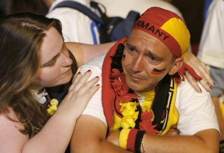 2006-07-04t221827z_01_wcwr25_rtridsp_2_sport-soccer-world