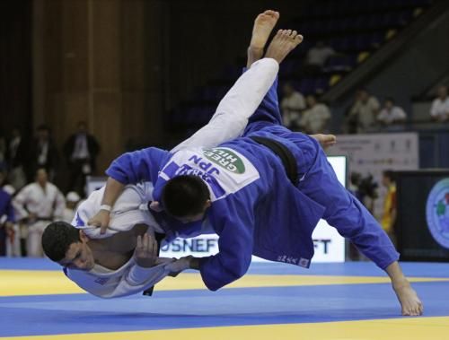 2011-08-14t145829z_01_gar07_rtridsp_3_judo_reuters