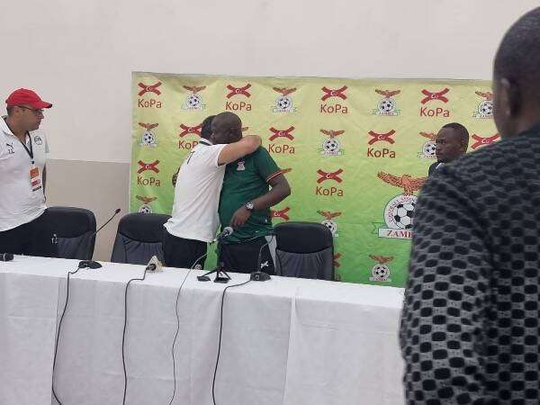 من المؤتمر الصحفي