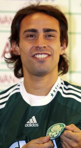 2010-08-12t194222z_01_sao02_rtridsp_3_soccer_reuters