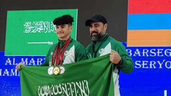 المرزوق من مراسم التتويج