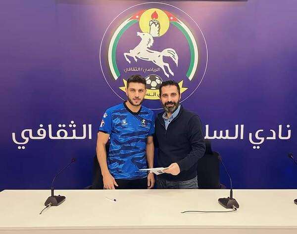 من توقيع ابو زريق