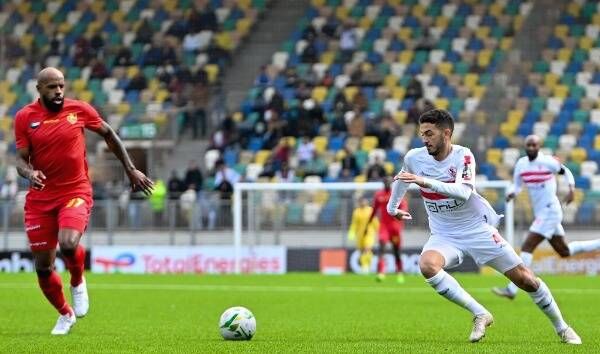 لقاء سابق بين الفريقين