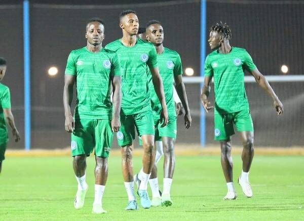 من تدريبات الهلال بالقاهرة