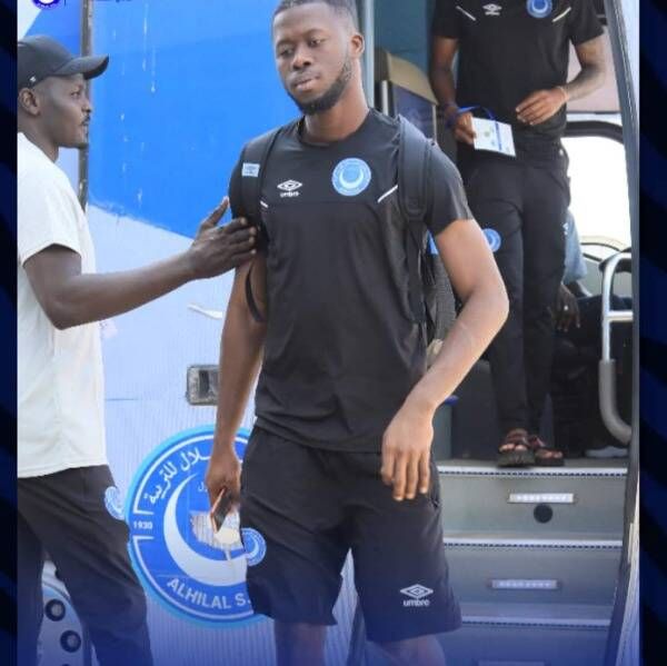 عيسى فوفانا حارس الهلال