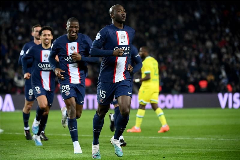 لاعبو سان جيرمان