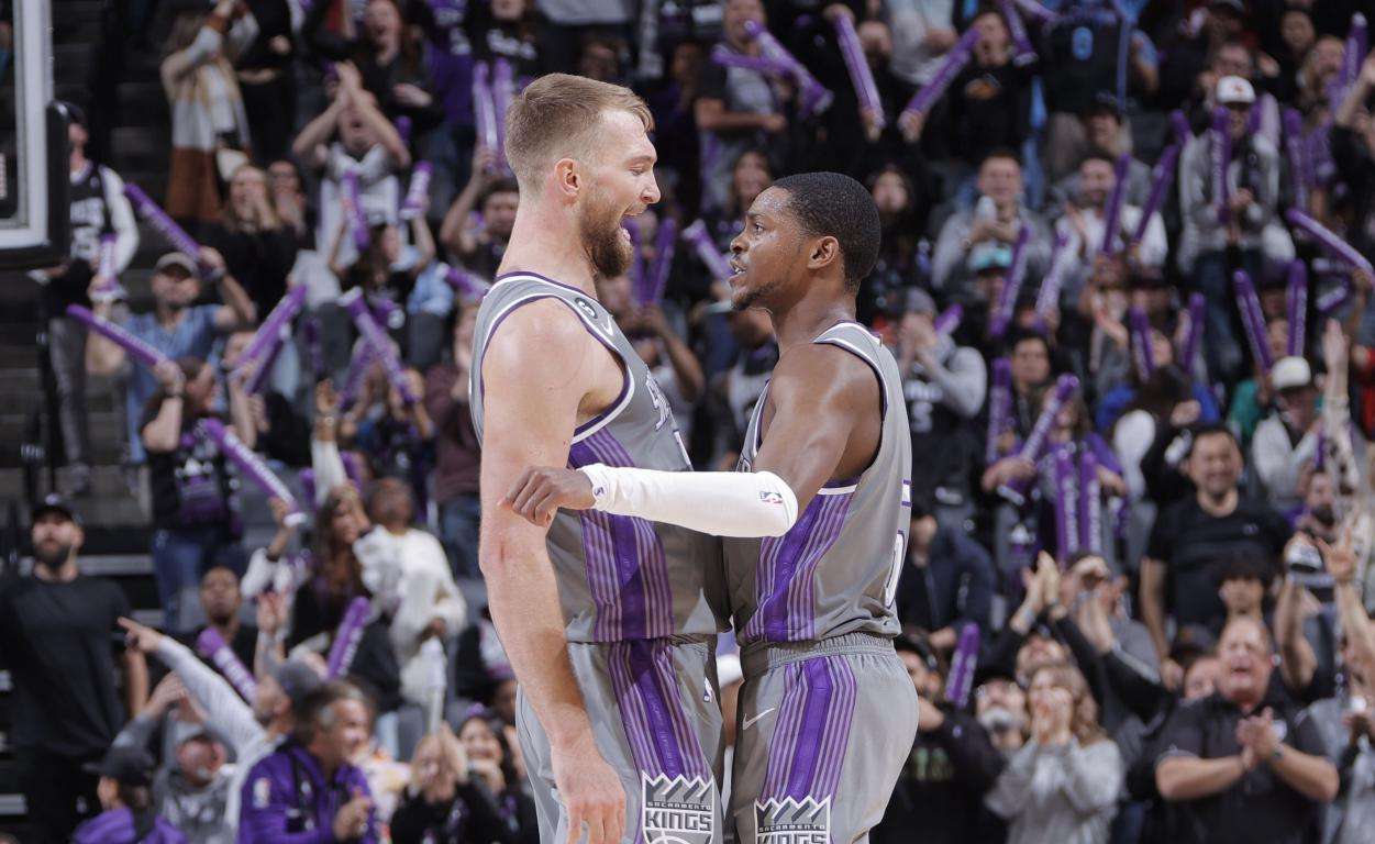 لاعبو ساكرامنتو كينجز