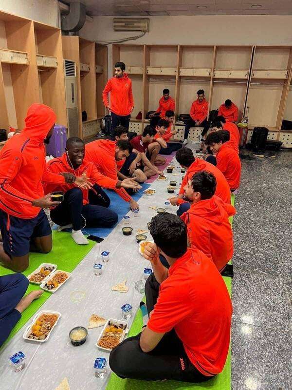 لاعبو الكهرباء