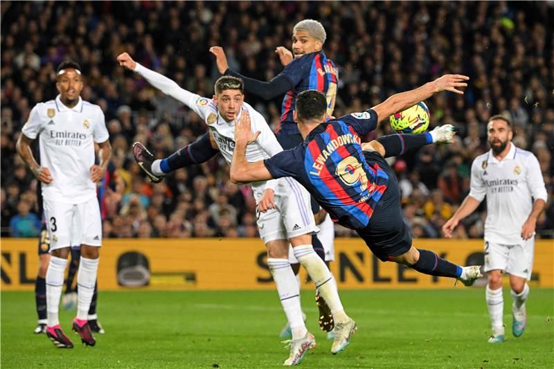 كلاسيكو سابق بين ريال مدريد وبرشلونة