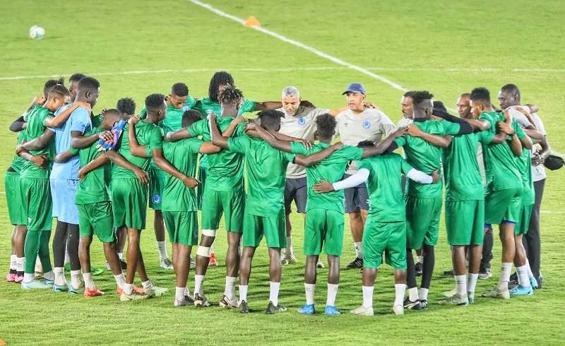 لاعبو الهلال