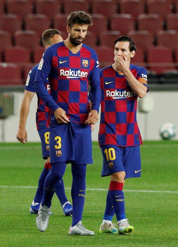 بيكيه وميسي