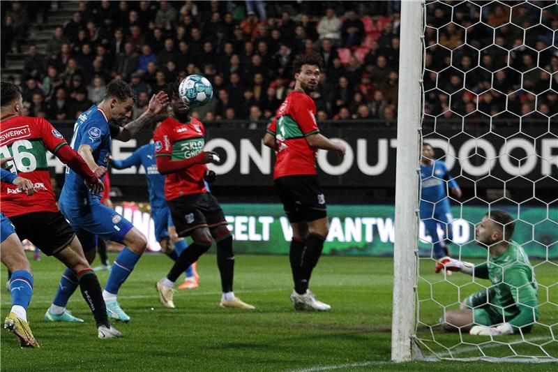 من مواجهة آيندهوفن ونيميجن