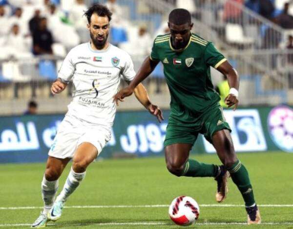 من الدوري الإماراتي