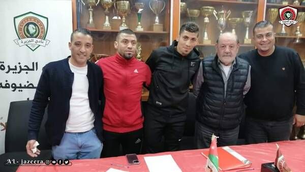 من توقيع الشقيقين موافي