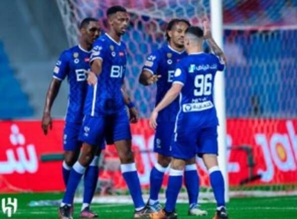 لاعبو الهلال