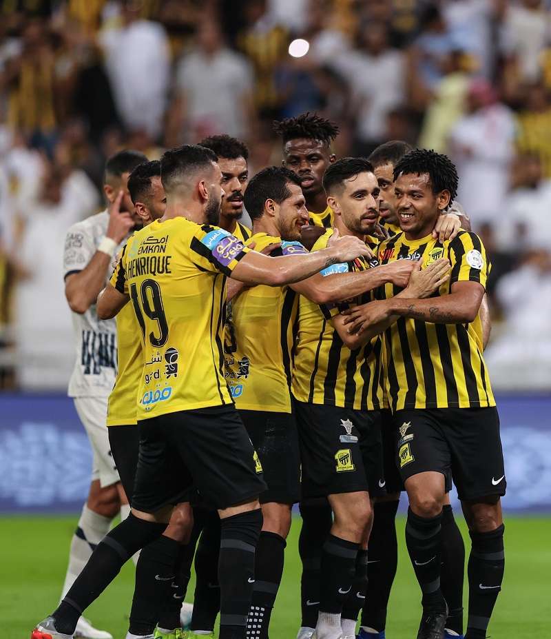 لاعبو اتحاد جدة