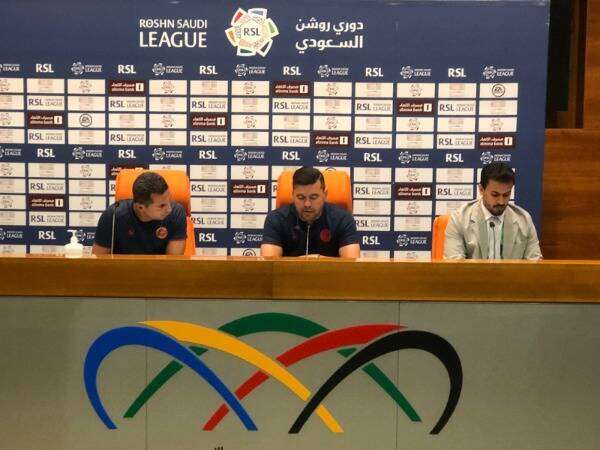 كوزمين بالمؤتمر الصحفي