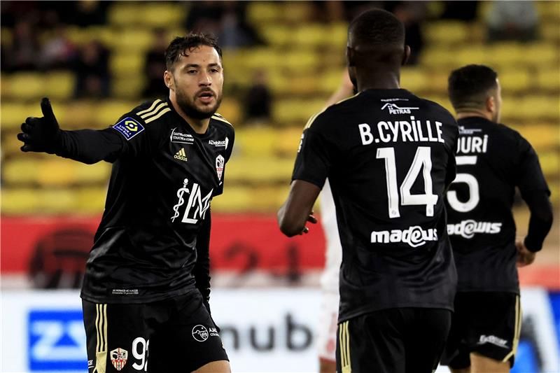 يوسف بلايلي