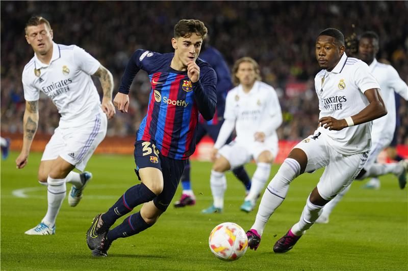 جافي في مواجهة ألابا