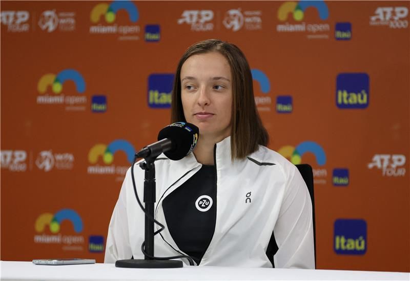 إيجا شفيونتيك