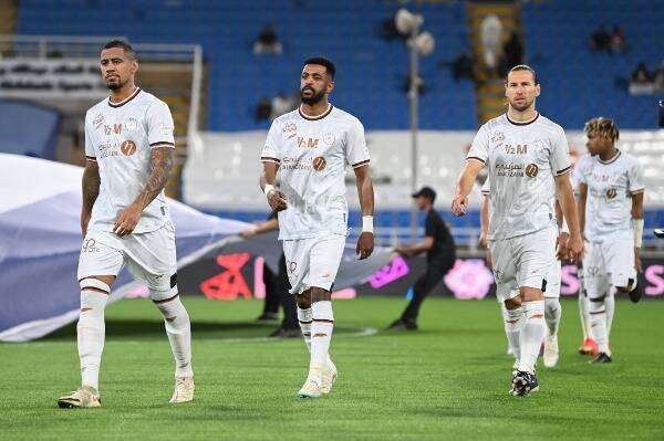 لاعبو الشباب