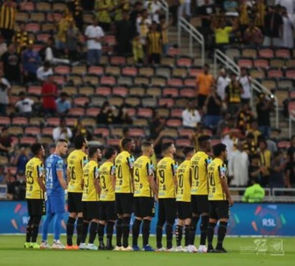 لاعبو الاتحاد