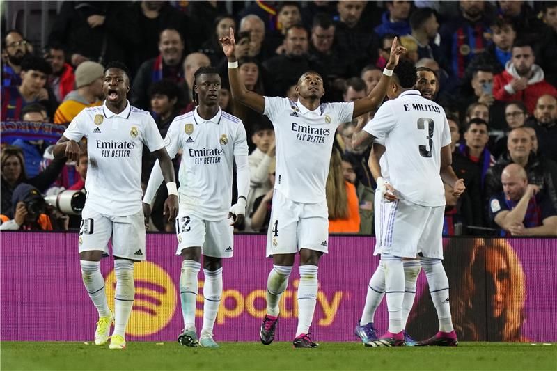 لاعبو ريال مدريد