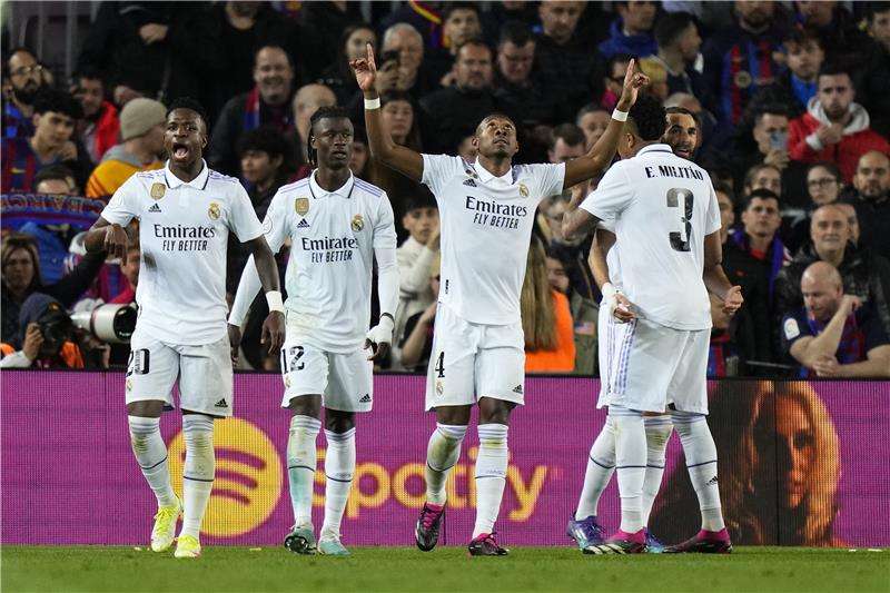 لاعبو ريال مدريد