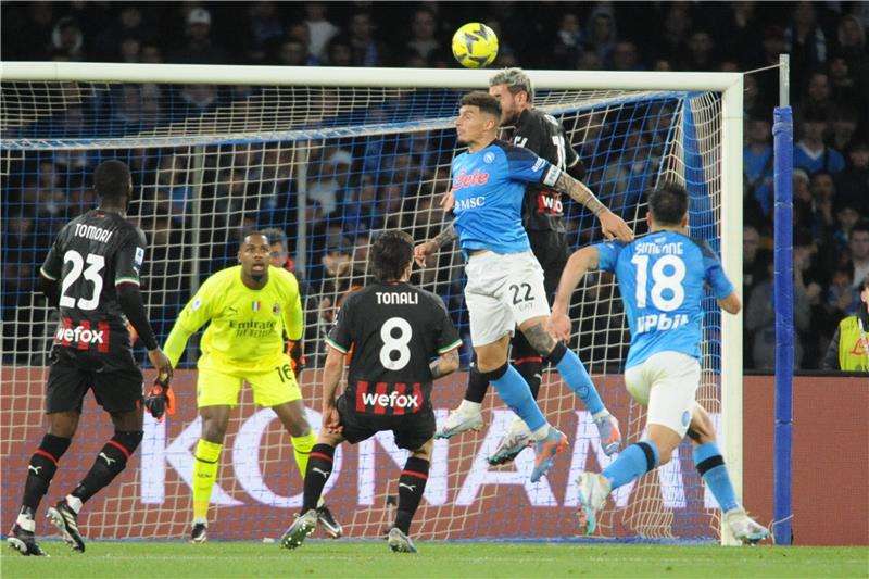 من المباراة الأخيرة بين الفريقين