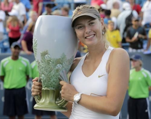 2011-08-22t000544z_01_cin29_rtridsp_3_tennis-women_reuters