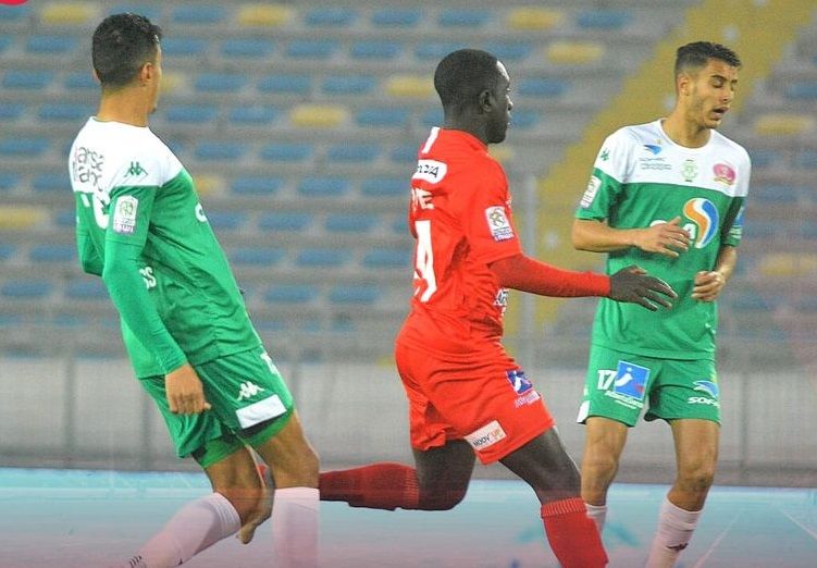 لقاء سابق بين الفريقين