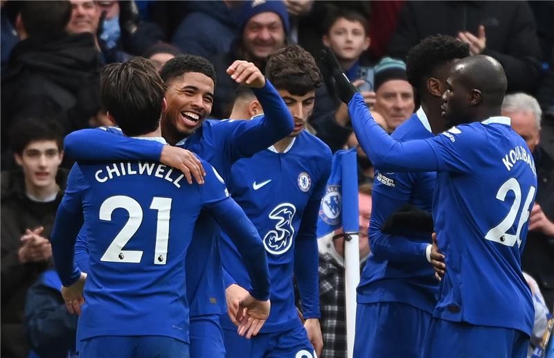 لاعبو تشيلسي